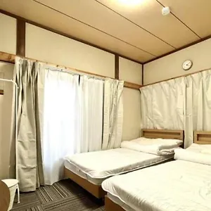 Shinjuku Garden House アパート 東京都